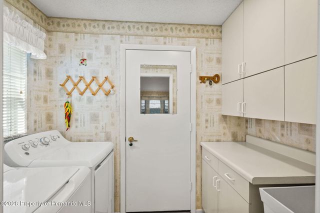 2173 Springmeadow Drive, Spring Hill, FL 34606