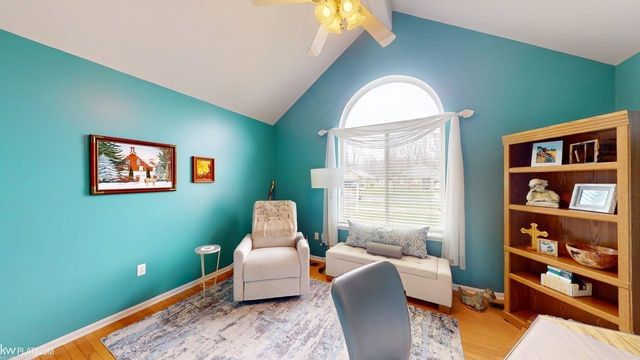 35392 St Clair Drive, New Baltimore, MI 48047