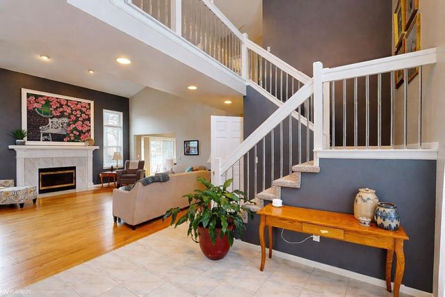 35392 St Clair Drive, New Baltimore, MI 48047