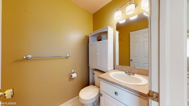 35392 St Clair Drive, New Baltimore, MI 48047