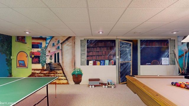 35392 St Clair Drive, New Baltimore, MI 48047