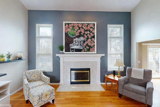 35392 St Clair Drive, New Baltimore, MI 48047