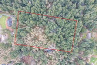 6902 Holst Road, Clinton, WA 98236