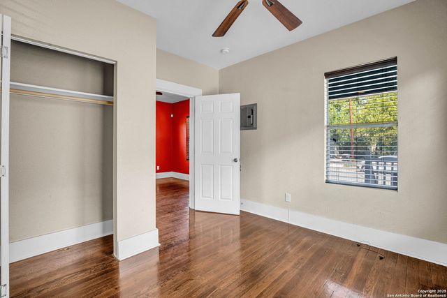 1617 michigan, San Antonio, TX 78201