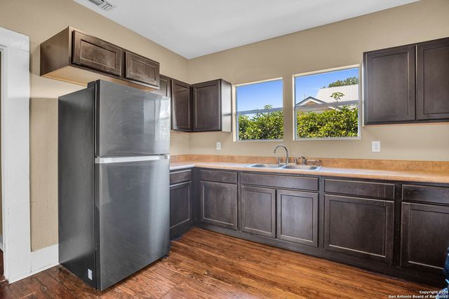 1617 michigan, San Antonio, TX 78201