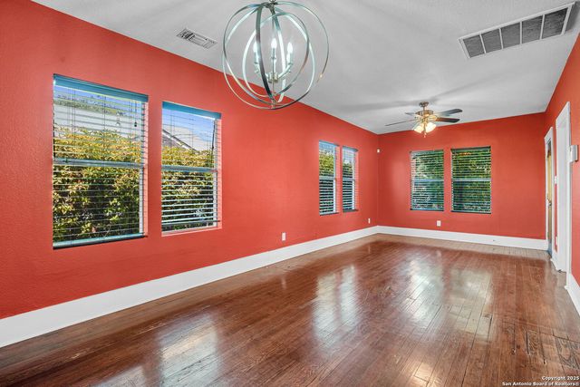 1617 michigan, San Antonio, TX 78201