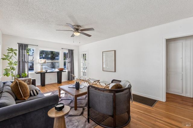 539-543 Randolph St, Napa, CA 94559