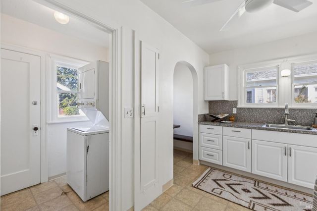 539-543 Randolph St, Napa, CA 94559