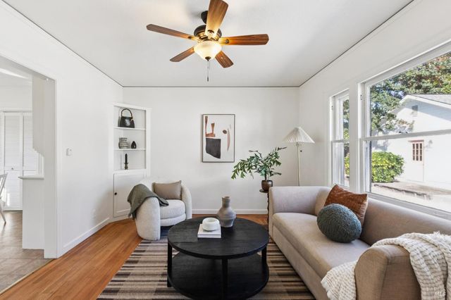 539-543 Randolph St, Napa, CA 94559