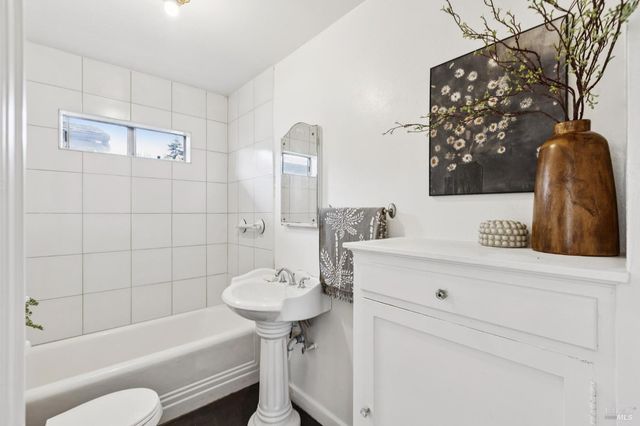 539-543 Randolph St, Napa, CA 94559