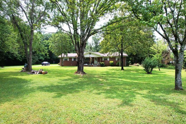 6024 Hixson Pike, Hixson, TN 37343