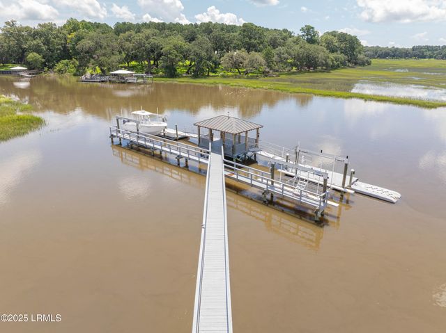 208 Bull Point Drive, Seabrook, SC 29940