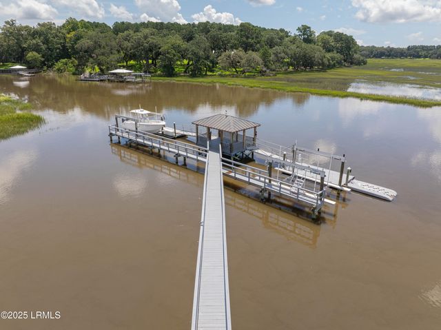 208 Bull Point Drive, Seabrook, SC 29940