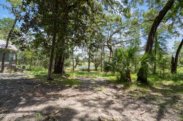 208 Bull Point Drive, Seabrook, SC 29940