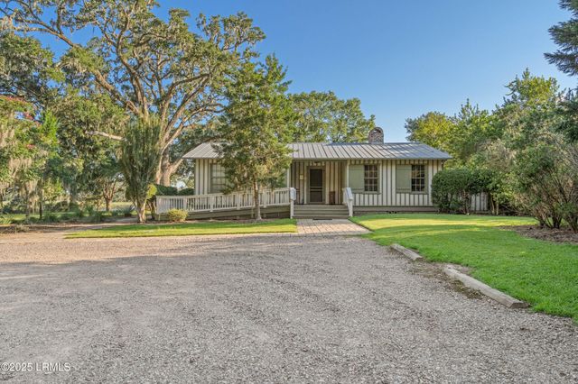 208 Bull Point Drive, Seabrook, SC 29940