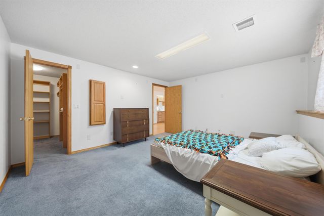 10602 W Hayden St, Wichita, KS 67209