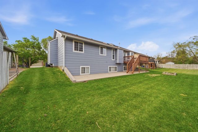 10602 W Hayden St, Wichita, KS 67209