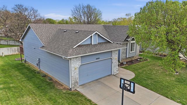 10602 W Hayden St, Wichita, KS 67209