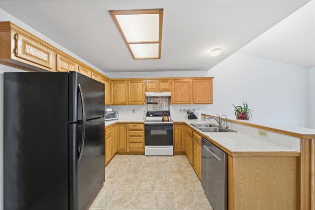 10602 W Hayden St, Wichita, KS 67209