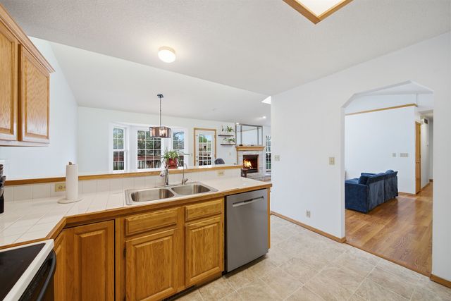 10602 W Hayden St, Wichita, KS 67209