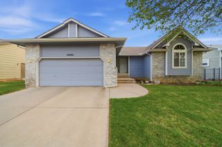 10602 W Hayden St, Wichita, KS 67209
