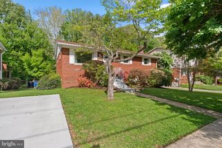 11111 SCHUYLKILL RD, Rockville, MD 20852