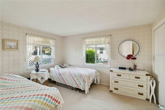 577 CIRCLEWOOD DRIVE X7, Venice, FL 34293