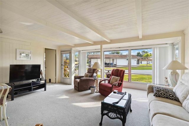 577 CIRCLEWOOD DRIVE X7, Venice, FL 34293
