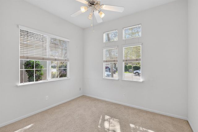 9795 W Taron Dr, Elk Grove, CA 95757