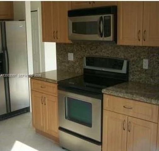 1955 NE 36th Ave 0, Homestead, FL 33033