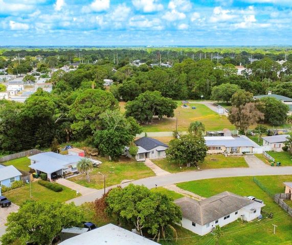 1011 MONTCLAIR ROAD, Cocoa, FL 32922