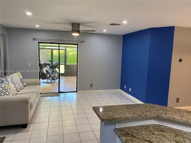 16387 Water Way 16387, Delray Beach, FL 33484