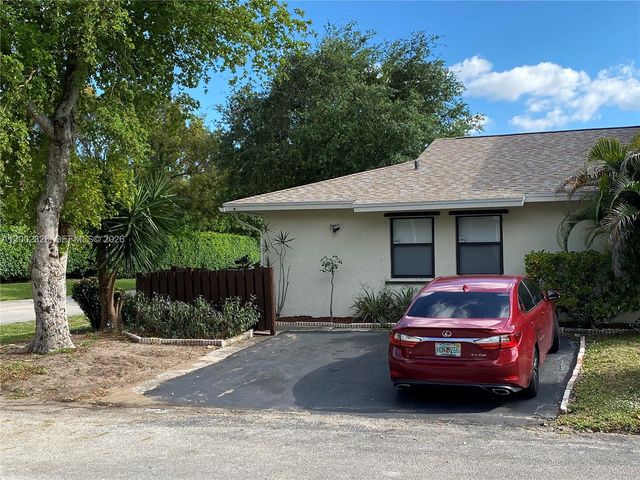 16387 Water Way 16387, Delray Beach, FL 33484