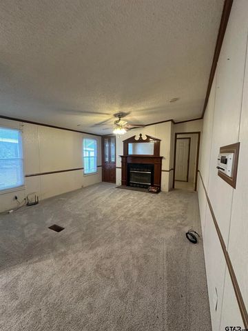 19448 N US Hwy 69, Lindale, TX 75771