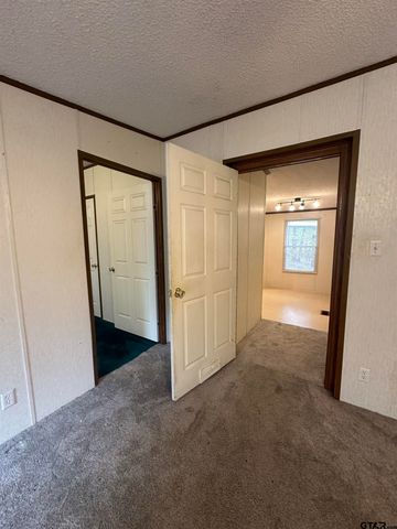 19448 N US Hwy 69, Lindale, TX 75771