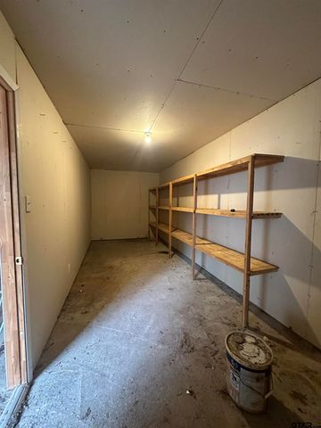 19448 N US Hwy 69, Lindale, TX 75771