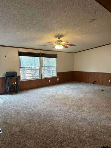 19448 N US Hwy 69, Lindale, TX 75771