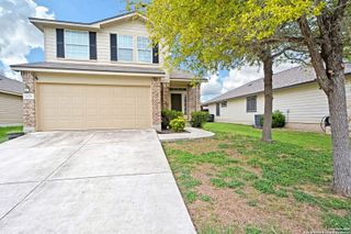 2121 SINCLAIR DR, New Braunfels, TX 78130