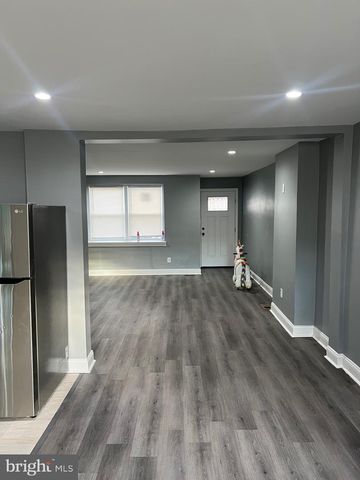 744 ASHLAND AVE, Crum Lynne, PA 19022