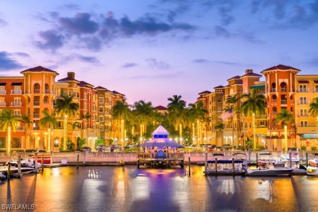 1589 Osprey AVE, Naples, FL 34102