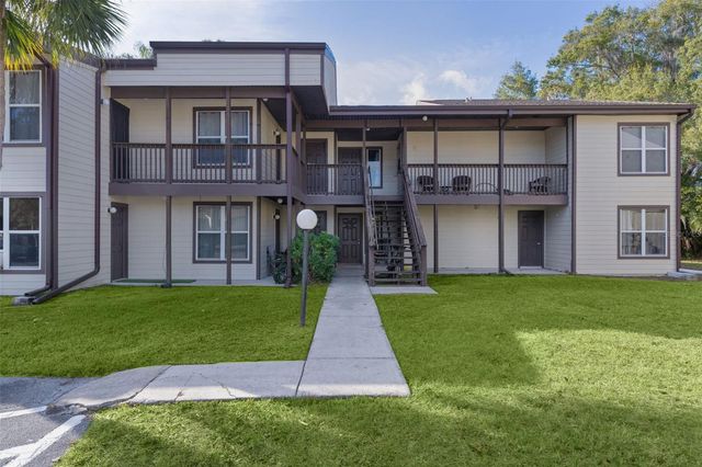 15104 SANDALWOOD DRIVE 104, Wildwood, FL 34785