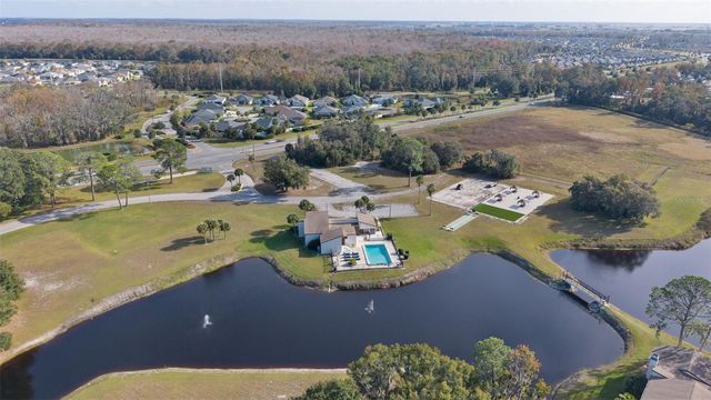 15104 SANDALWOOD DRIVE 104, Wildwood, FL 34785