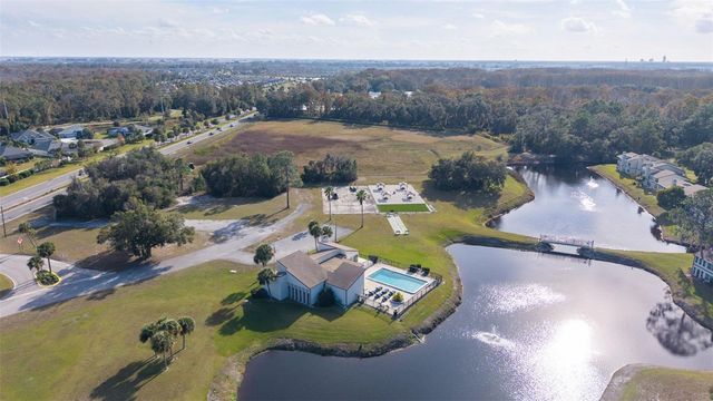 15104 SANDALWOOD DRIVE 104, Wildwood, FL 34785