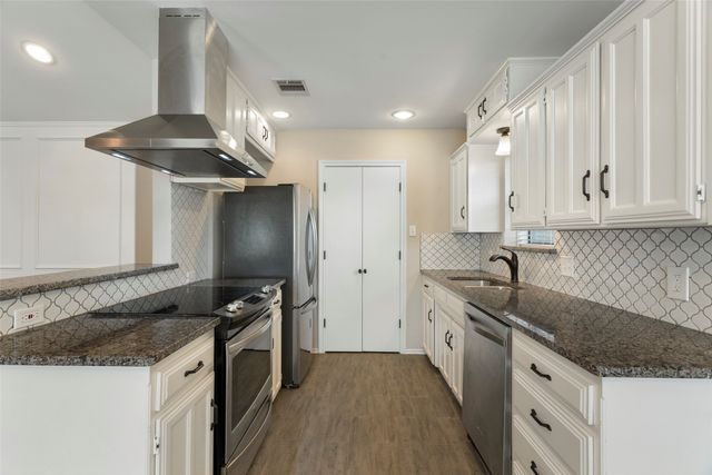 3013 Panhandle, Grapevine, TX 76051