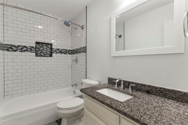 3013 Panhandle, Grapevine, TX 76051