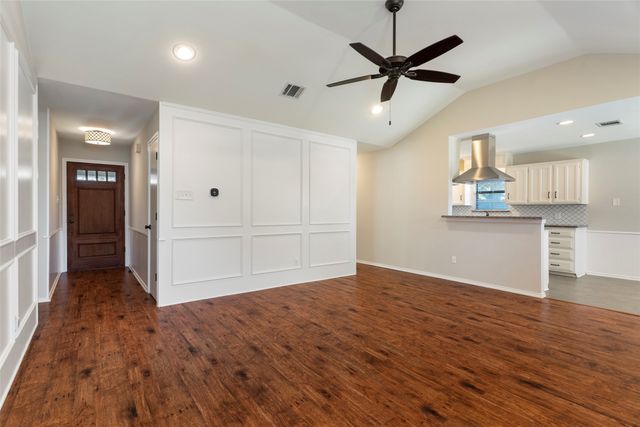 3013 Panhandle, Grapevine, TX 76051