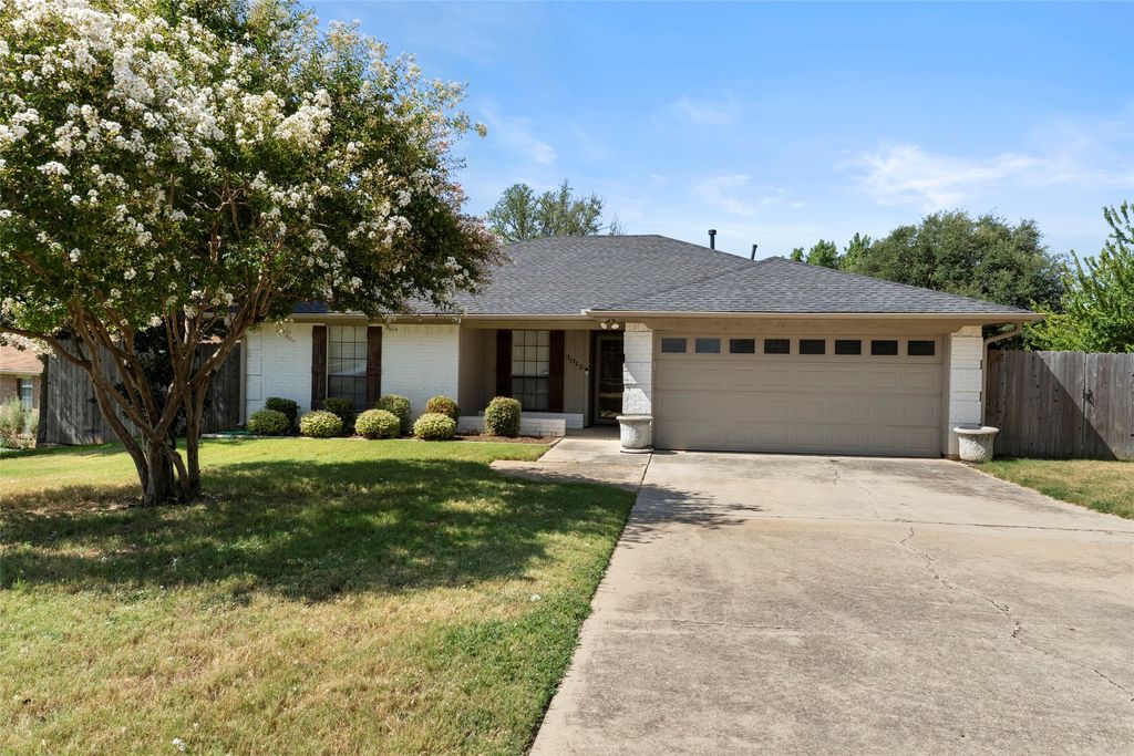 3013 Panhandle, Grapevine, TX 76051