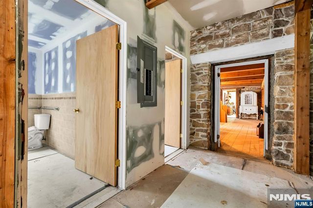 639A Piermont Road, Closter, NJ 07624