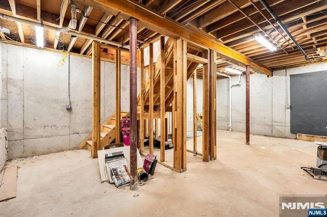 639A Piermont Road, Closter, NJ 07624