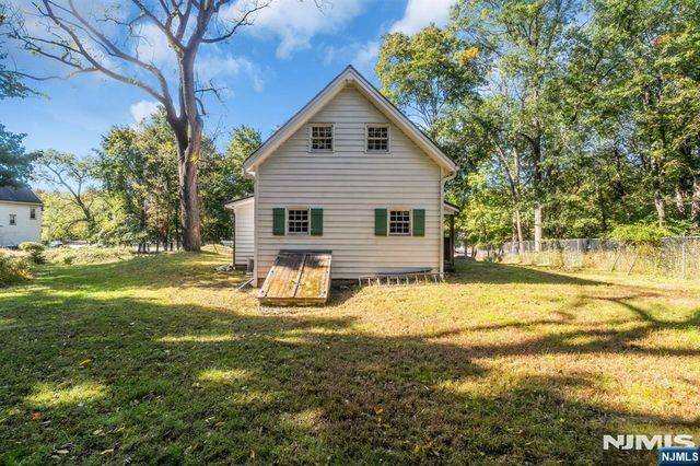 639A Piermont Road, Closter, NJ 07624